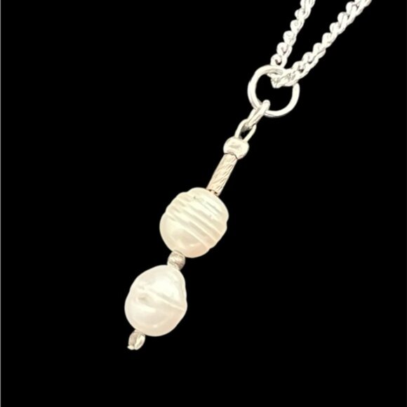 Elegant rice  Pearl pendant and silver plated Necklace - Picture 2 of 5
